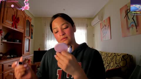 bella_pocahontas3 online show from 12/16/24, 11:01