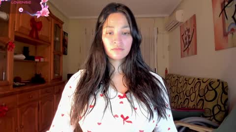 bella_pocahontas3 online show from 02/07/25, 09:26