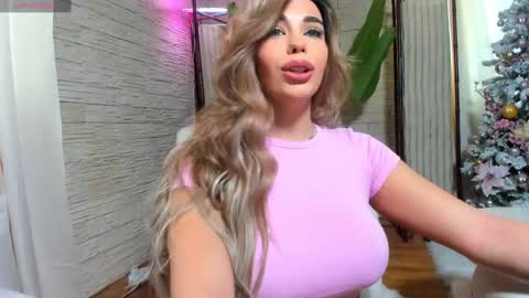 bella_posh online show from 01/19/26, 08:07