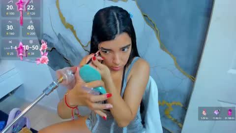 bella_snowhite online show from 09/12/25, 11:10