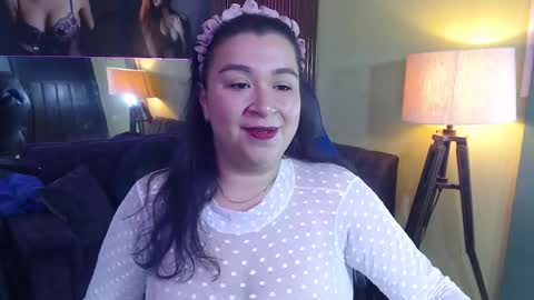 BELLA  online show from 10/13/25, 12:05