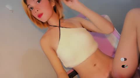Bella online show from 03/10/25, 10:37