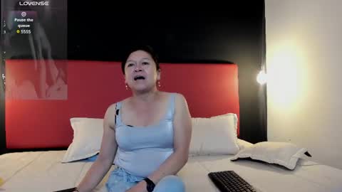 Vianeth  online show from 07/26/26, 11:55