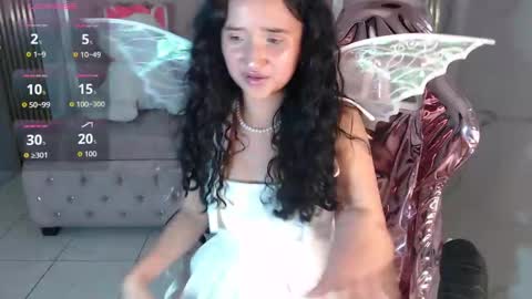 Bella online show from 12/03/25, 08:40