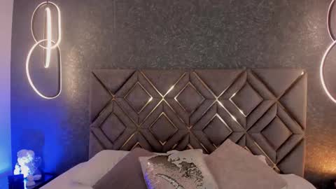 Snapshot of bellaa_swant chatting on 12/03/25, 07:56 Cris online show from 12/03/25, 07:56