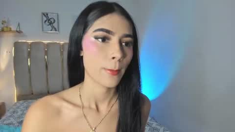 bellaastorm online show from 06/19/26, 02:38