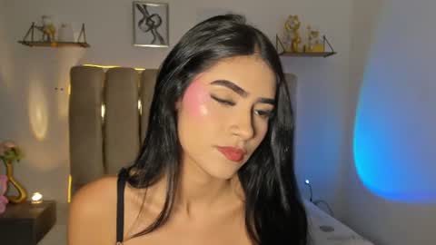 bellaastorm online show from 07/01/26, 01:51