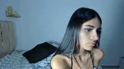 bellaastorm online show from 07/02/26, 09:21