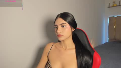 bellaastorm online show from 08/01/26, 08:41