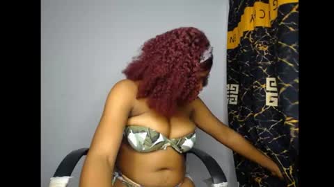 Snapshot of bellababy7 chatting on 06/11/26, 12:32 bella online show from 06/11/26, 12:32