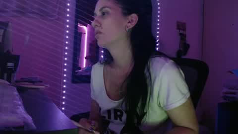 bellabbys8 online show from 11/14/25, 09:19