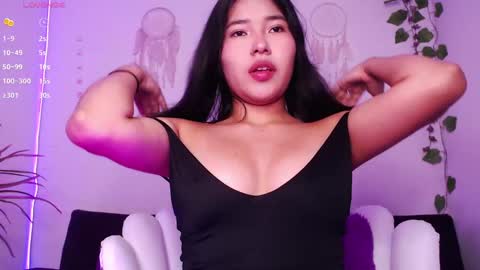 Snapshot of bellabills chatting on 02/11/25, 09:03 Bella online show from 02/11/25, 09:03