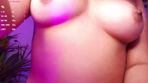 Snapshot of bellabills chatting on 02/12/25, 03:51 Bella online show from 02/12/25, 03:51