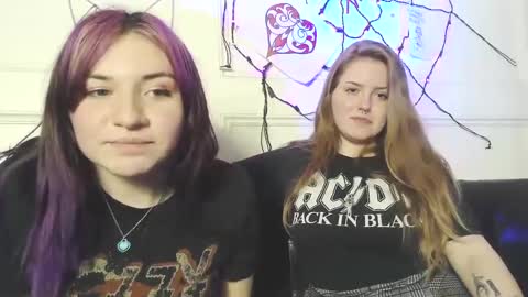 Snapshot of bellabutterflyy chatting on 01/17/25, 06:36 BellaButterflyy online show from 01/17/25, 06:36