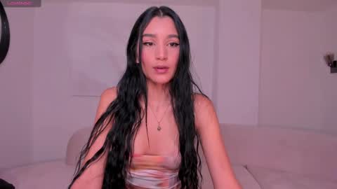  Bella C  online show from 12/22/24, 11:54