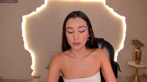  Bella C  online show from 07/18/26, 07:39