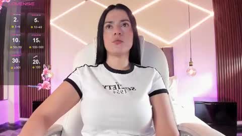 Bella Clair online show from 07/15/26, 02:00