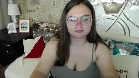 Anna online show from 06/05/26, 05:14