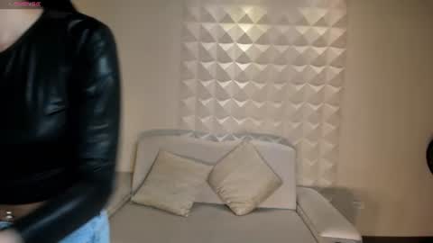 Snapshot of bellaconnor_ chatting on 07/13/26, 12:35 Bella online show from 07/13/26, 12:35