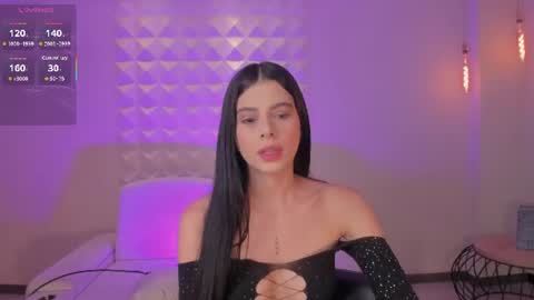 Snapshot of bellaconnor_ chatting on 07/15/26, 05:12 Bella online show from 07/15/26, 05:12