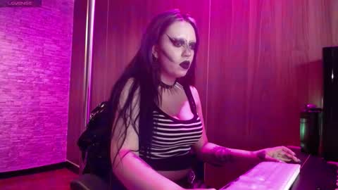 belladona_trix online show from 02/04/26, 07:31