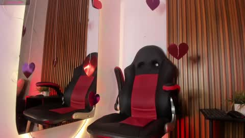 belladuboiss_ online show from 01/18/25, 12:36