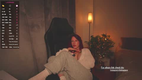 BellaGiaxx online show from 01/22/25, 04:02