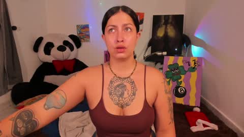 Bella online show from 12/29/24, 03:24