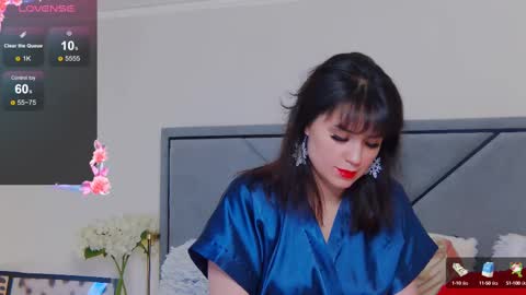 Snapshot of bellahillss chatting on 02/09/25, 02:18 BellaHillss online show from 02/09/25, 02:18