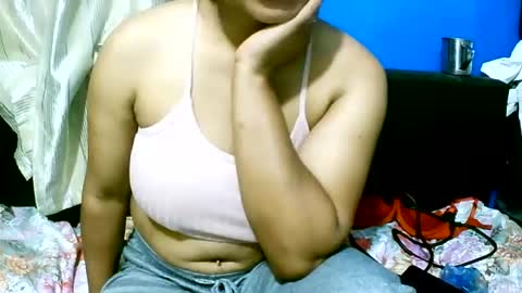 Snapshot of bellahrastah12 chatting on 07/29/26, 03:32 bellahrastah12 online show from 07/29/26, 03:32