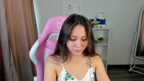 bellalovesss online show from 02/28/25, 08:20
