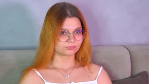 BellaMarebelle online show from 09/22/25, 04:14