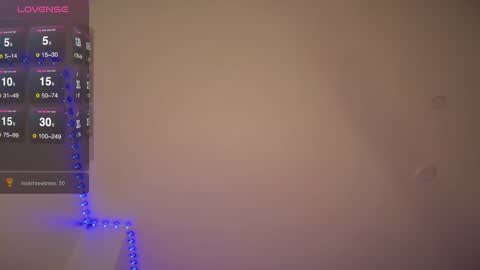 Bella Monroe online show from 12/01/25, 04:28