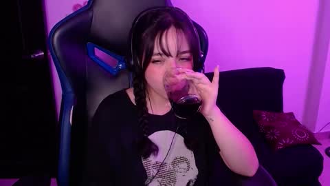 Bella Monteluna online show from 09/24/25, 05:22