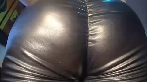 Camille  online show from 12/18/24, 01:48