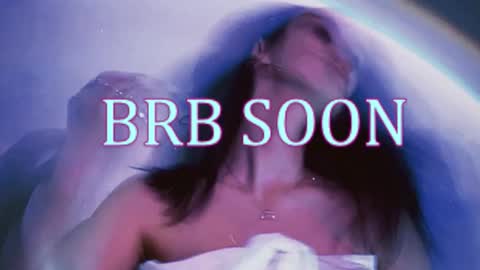 Snapshot of bellaparker_ chatting on 11/25/25, 09:53 bellaparker_ online show from 11/25/25, 09:53