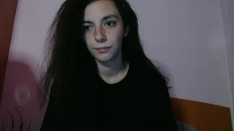bellaqueen0701 online show from 02/18/25, 10:25