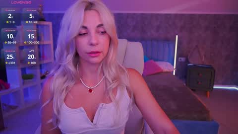 Bella online show from 06/07/26, 08:01