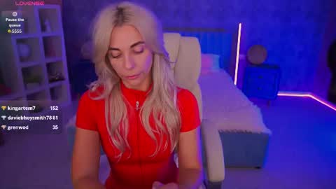 Bella online show from 06/14/26, 02:24