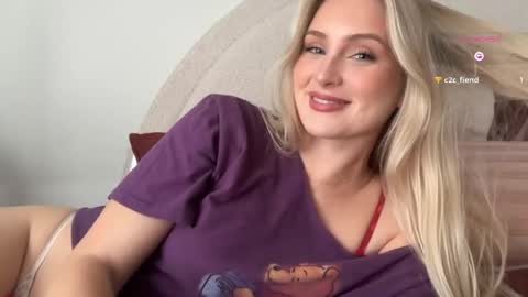 Isabella Ryder online show from 06/05/26, 08:47