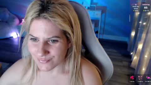 Snapshot of bellastar84 chatting on 02/13/26, 11:50 Starr40 online show from 02/13/26, 11:50
