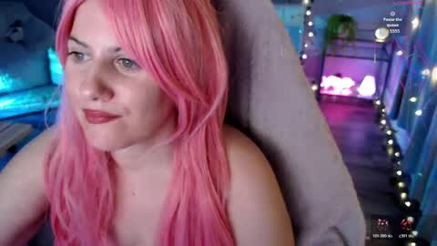 Snapshot of bellastar84 chatting on 03/18/26, 11:02 Starr40 online show from 03/18/26, 11:02