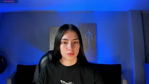 B E L L A  online show from 06/06/26, 10:31
