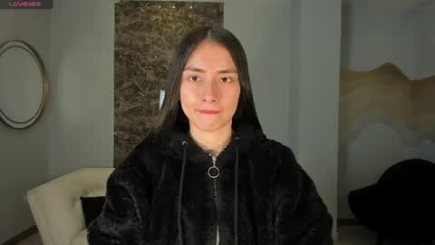 B E L L A  online show from 06/15/26, 10:39