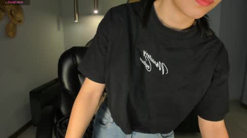 B E L L A  online show from 06/19/26, 10:30