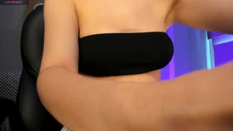 B E L L A  online show from 07/17/26, 11:17