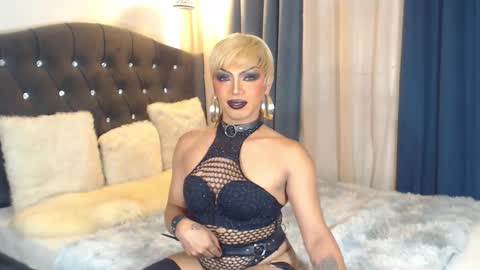 B E L L A T R I X online show from 09/15/25, 08:47