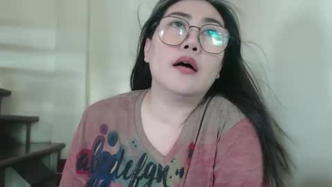 Snapshot of bellbabe chatting on 09/16/25, 08:48 Bella online show from 09/16/25, 08:48