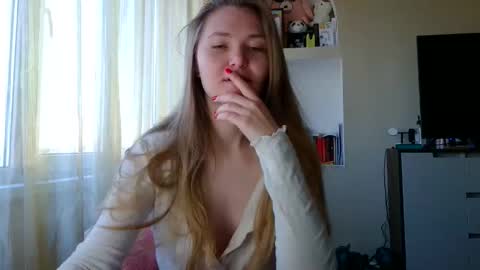 Belle online show from 09/12/25, 04:01