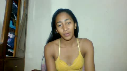 belle_annah online show from 06/28/26, 04:07